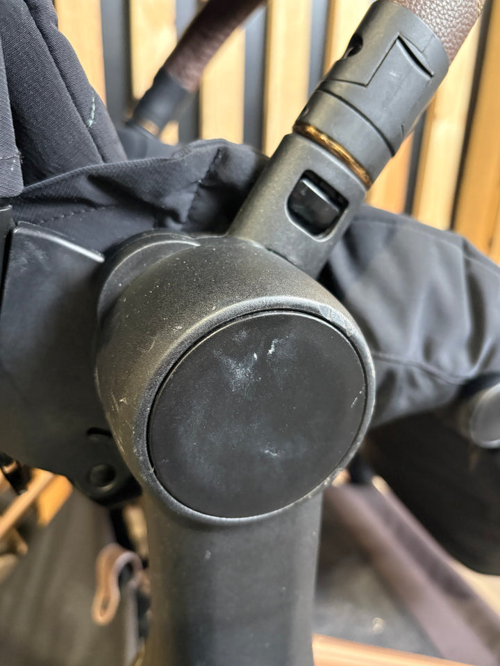 PRE LOVED Cybex Priam Pushchair inc. Cloud T Car Seat - Sepia Black on Rose Gold