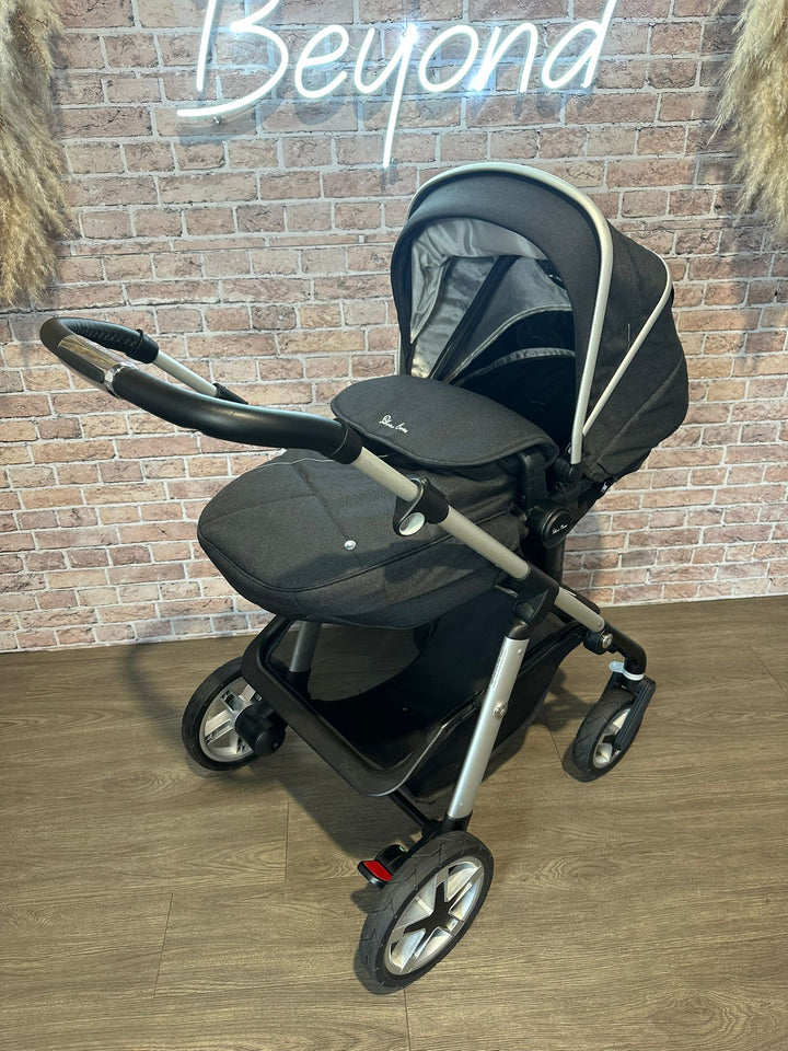 PRE LOVED Silver Cross Pioneer Travel System - ONYX