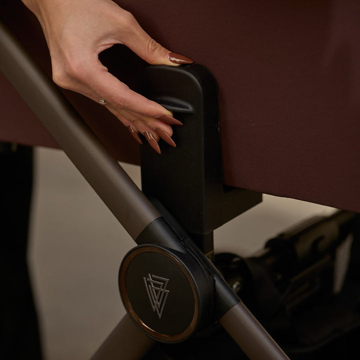 Venicci Upline2 SE Car Seat Travel System - Burgundy