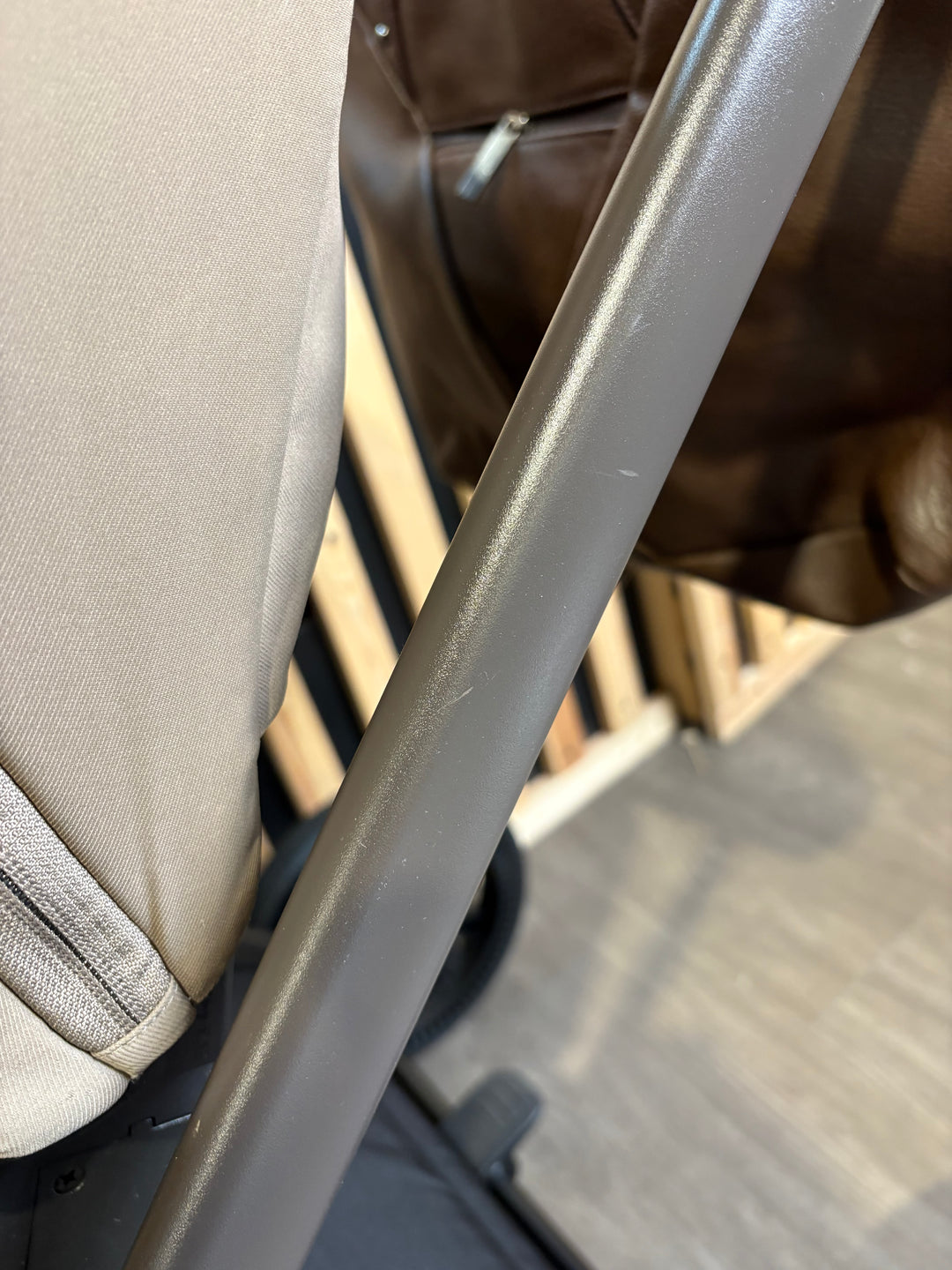 PRE LOVED Venicci Tinum Upline Pushchair - SE Powder