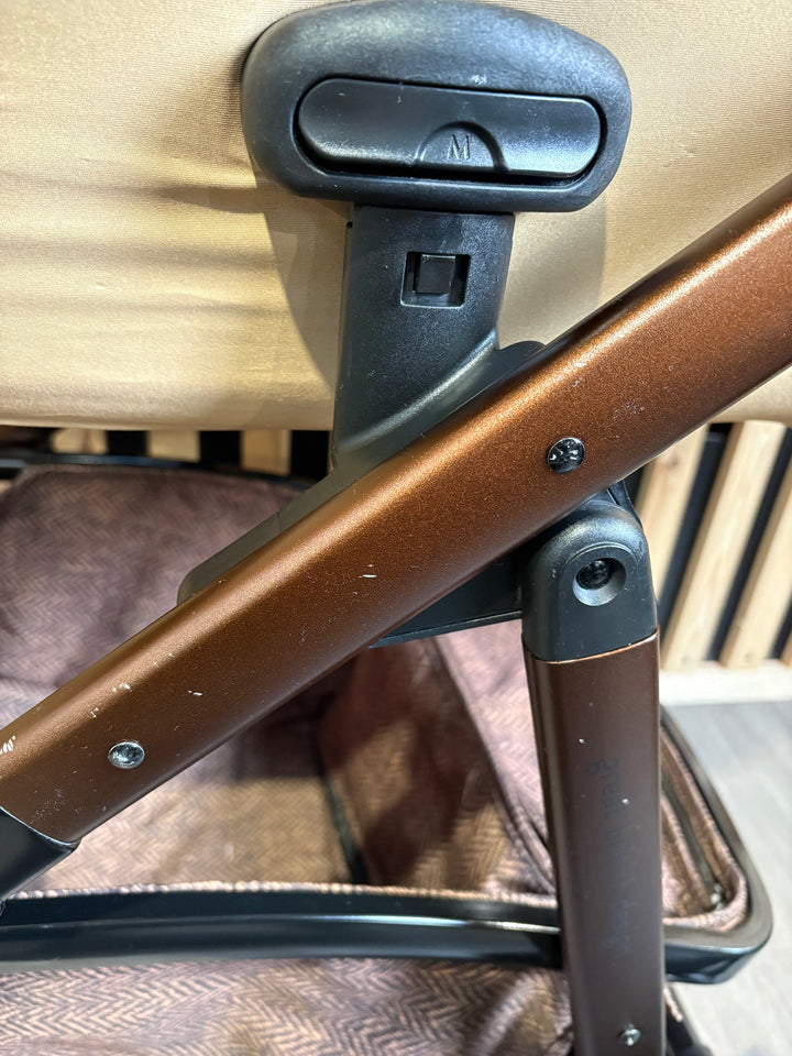 PRE LOVED Cosatto Wow Continental Travel System - Foxford Hall