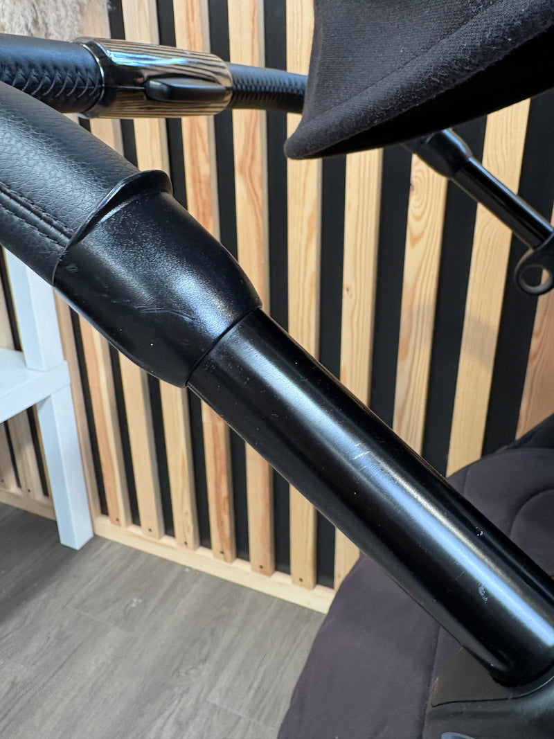 PRE LOVED Silver Cross Wave Double Pushchair - Onyx