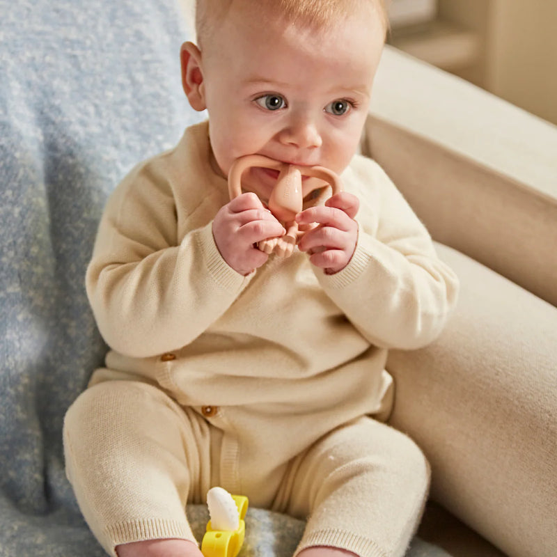 Matchstick Monkey & Banana Teether Gift Set - Dusty Pink