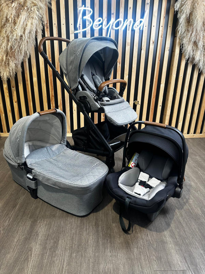 PRE LOVED Nuna Mixx Travel System - Granite