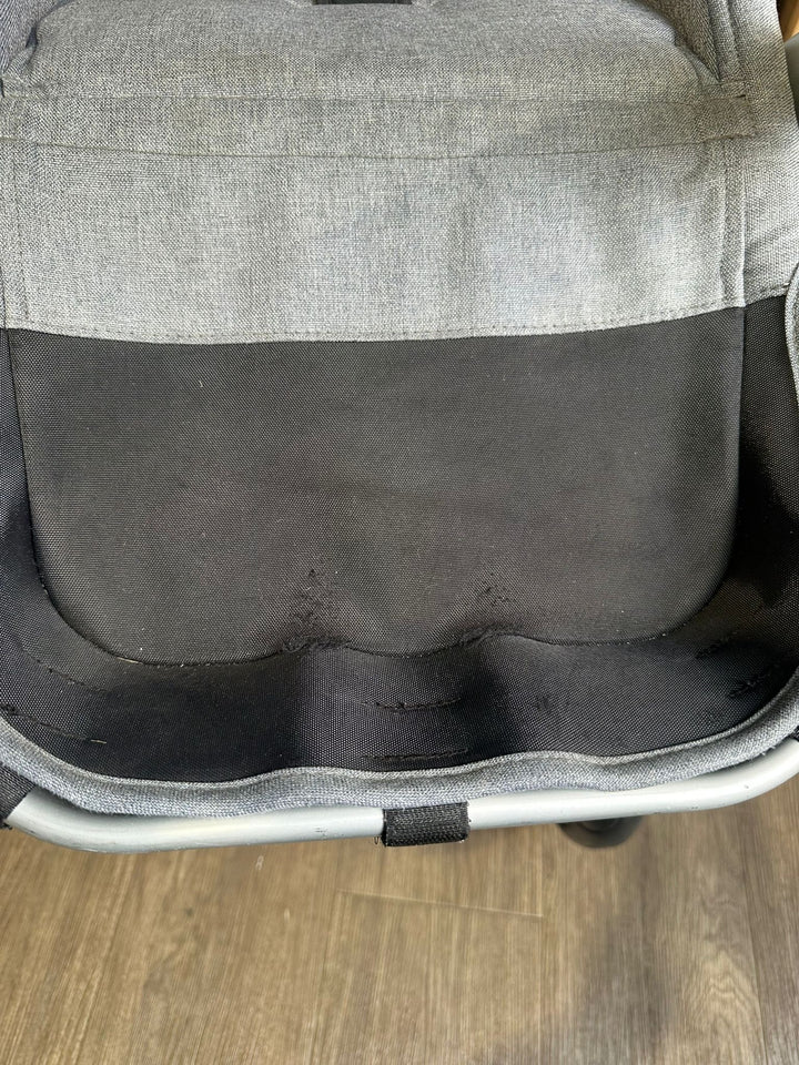 PRE LOVED Bugaboo Donkey 2 Duo - Grey Melange