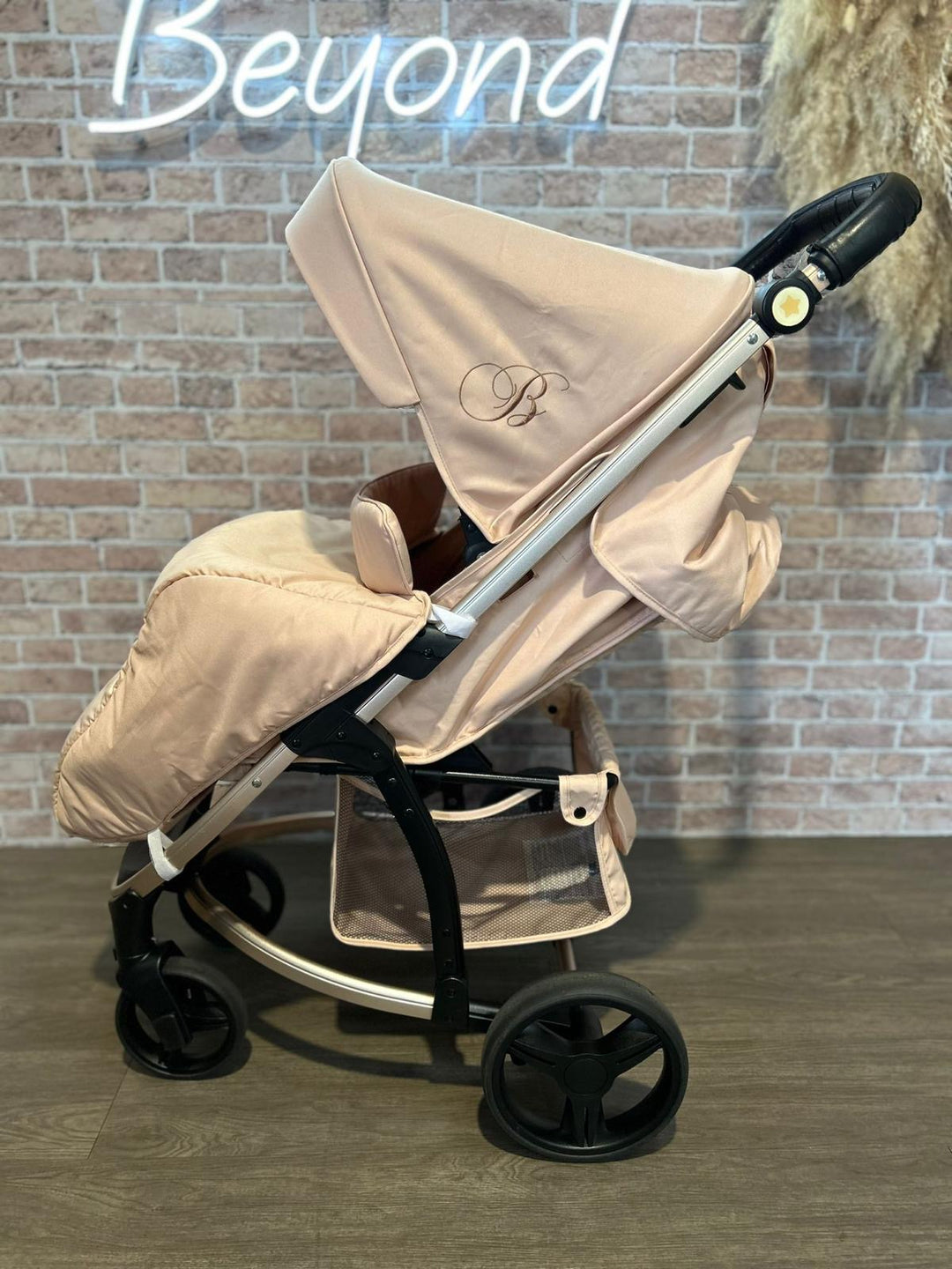 PRE LOVED My Babiie MB200 Billie Faiers Travel System - Blush