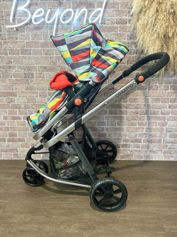 PRE LOVED Cosatto Giggle Travel System