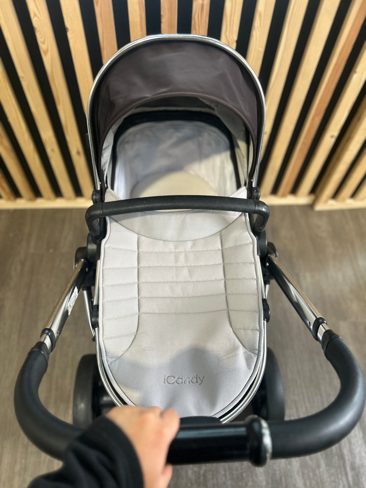 PRE LOVED iCandy Peach 5 2-in-1 Travel System - Beluga Grey