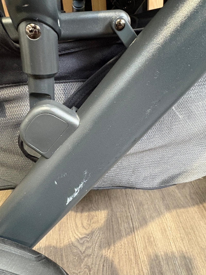 PRE LOVED UPPAbaby Vista Pram + Pushchair