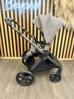 EX DISPLAY Bababing Raffi 4-in-1 Travel System - Minky