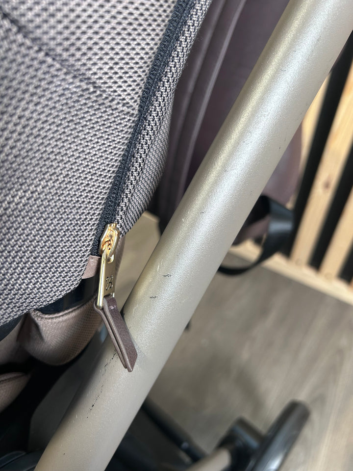 PRE LOVED Silver Cross Reef Pushchair, Dream Car Seat + Accessories - Earth