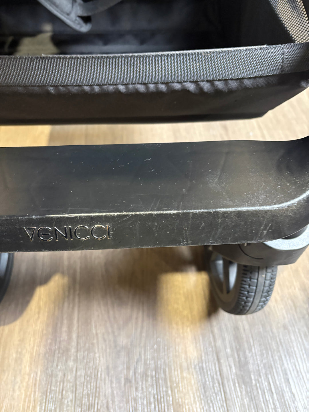 PRE LOVED Venicci Tinum Upline 2-in-1 Travel System - SE Powder