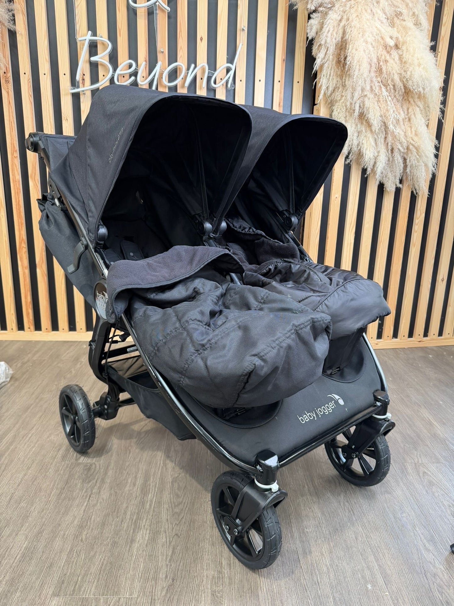 PRE LOVED Baby Jogger City Mini GT2 - Opulent Black