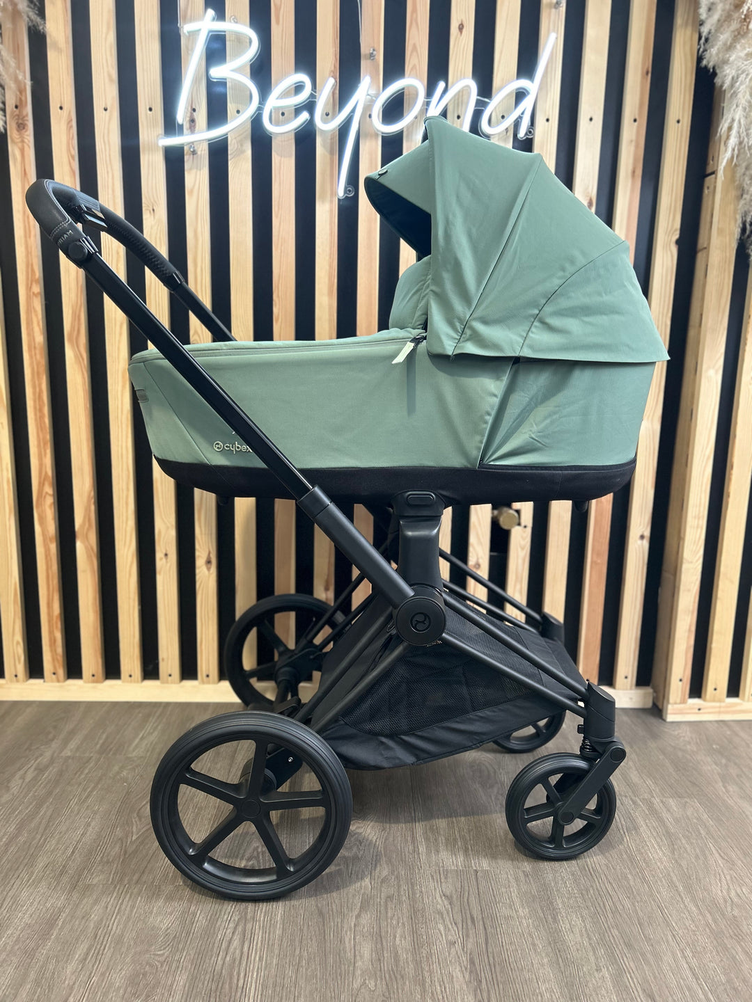 EX DISPLAY Cybex Priam Pushchair + Lux Carrycot - Leaf Green & Matt Black