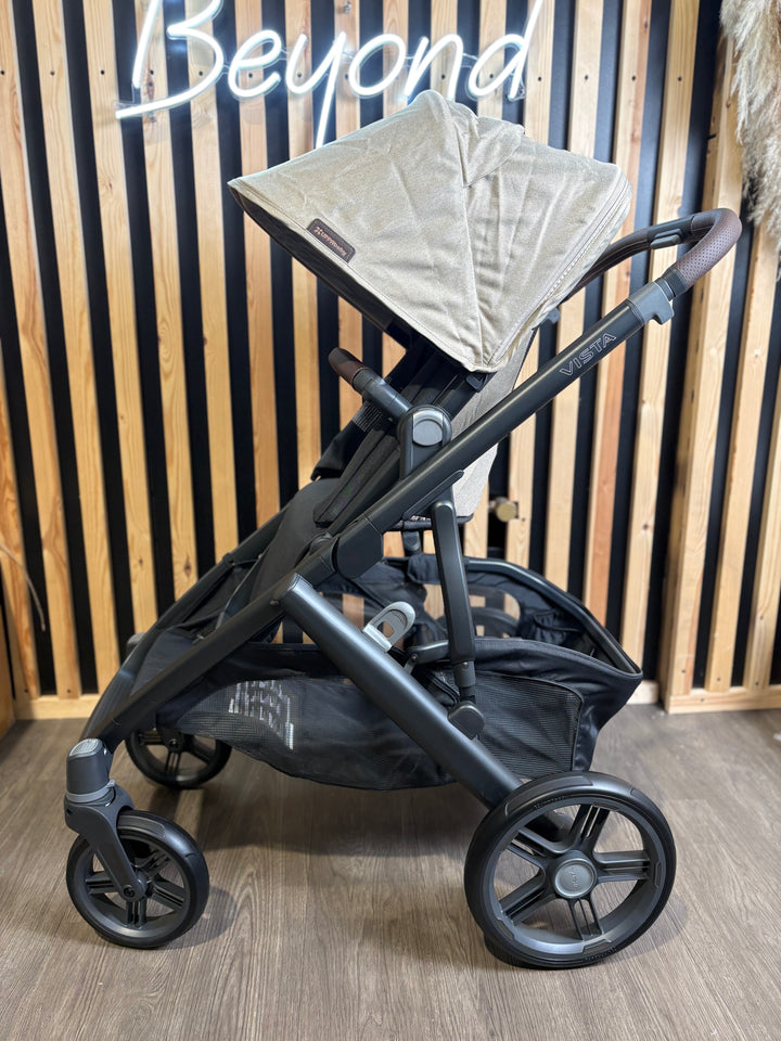 OPEN BOX UPPAbaby Vista V3 3in1 Travel System - Liam/Jake