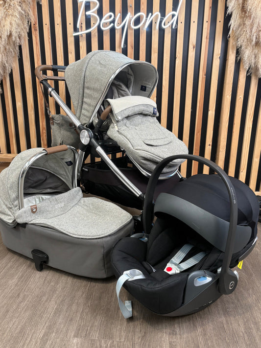PRE LOVED Mamas & Papas Ocarro Travel System - Grey Tweed