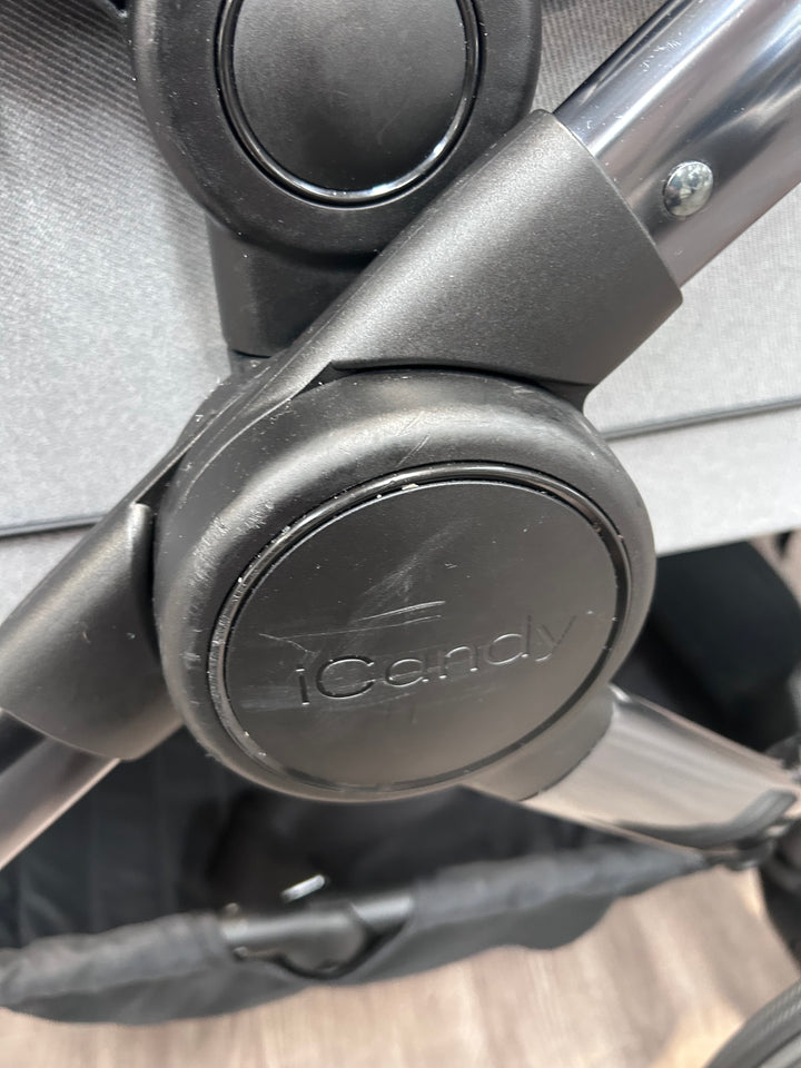 PRE LOVED iCandy Peach 7 Pushchair Bundle - Light Grey