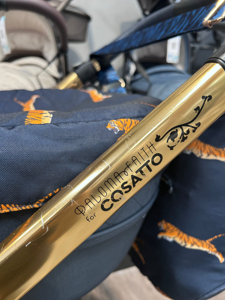 PRE LOVED Cosatto Wow Continental Travel System - On The Prowl