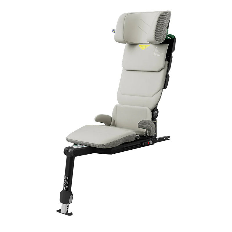 Axkid UP Car Seat - Beachgrass Beige + FREE FOOTREST WORTH £50!