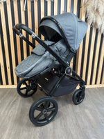 EX DISPLAY Venicci Tinum Upline Parent-and-World Facing Pushchair - Slate Grey