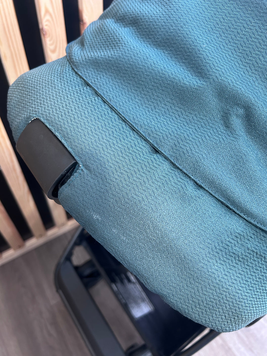 PRE LOVED Venicci Tinum 2.0 Special Edition Travel System - Teal Bay