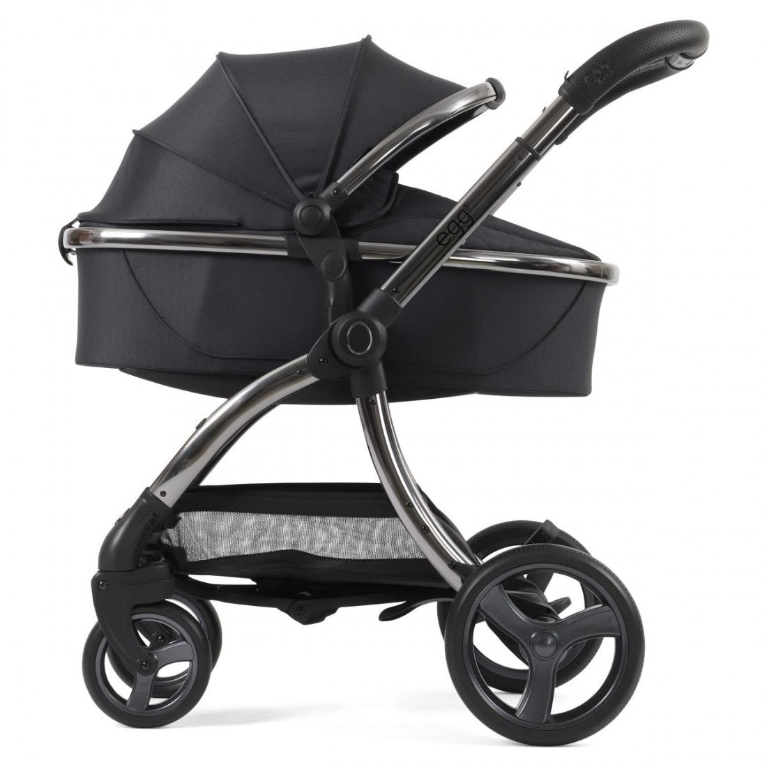 egg3 Luxury Cloud T i-Size Travel System Bundle - Carbonite