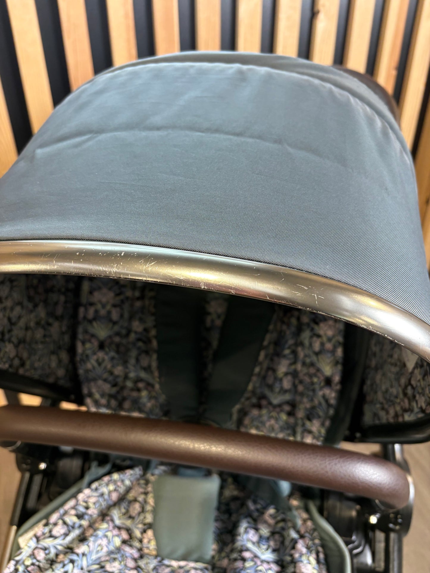 PRE LOVED Mamas & Papas Ocarro x Liberty London 2-in-1 Travel System - Teal