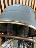 PRE LOVED Mamas & Papas Ocarro x Liberty London 2-in-1 Travel System - Teal