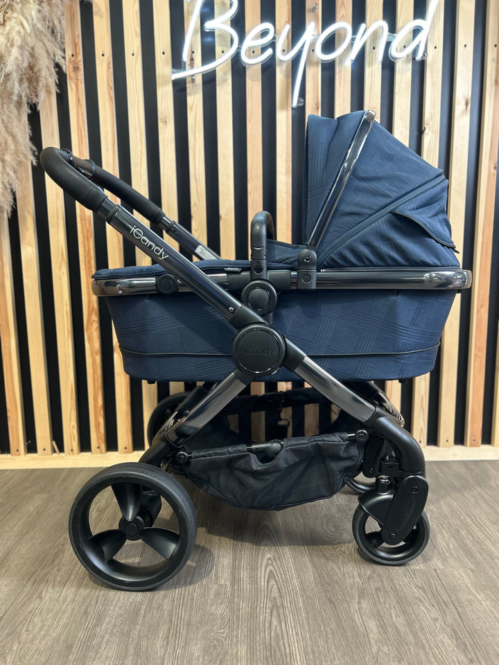 PRE LOVED iCandy Peach 6 Travel System - Navy Check