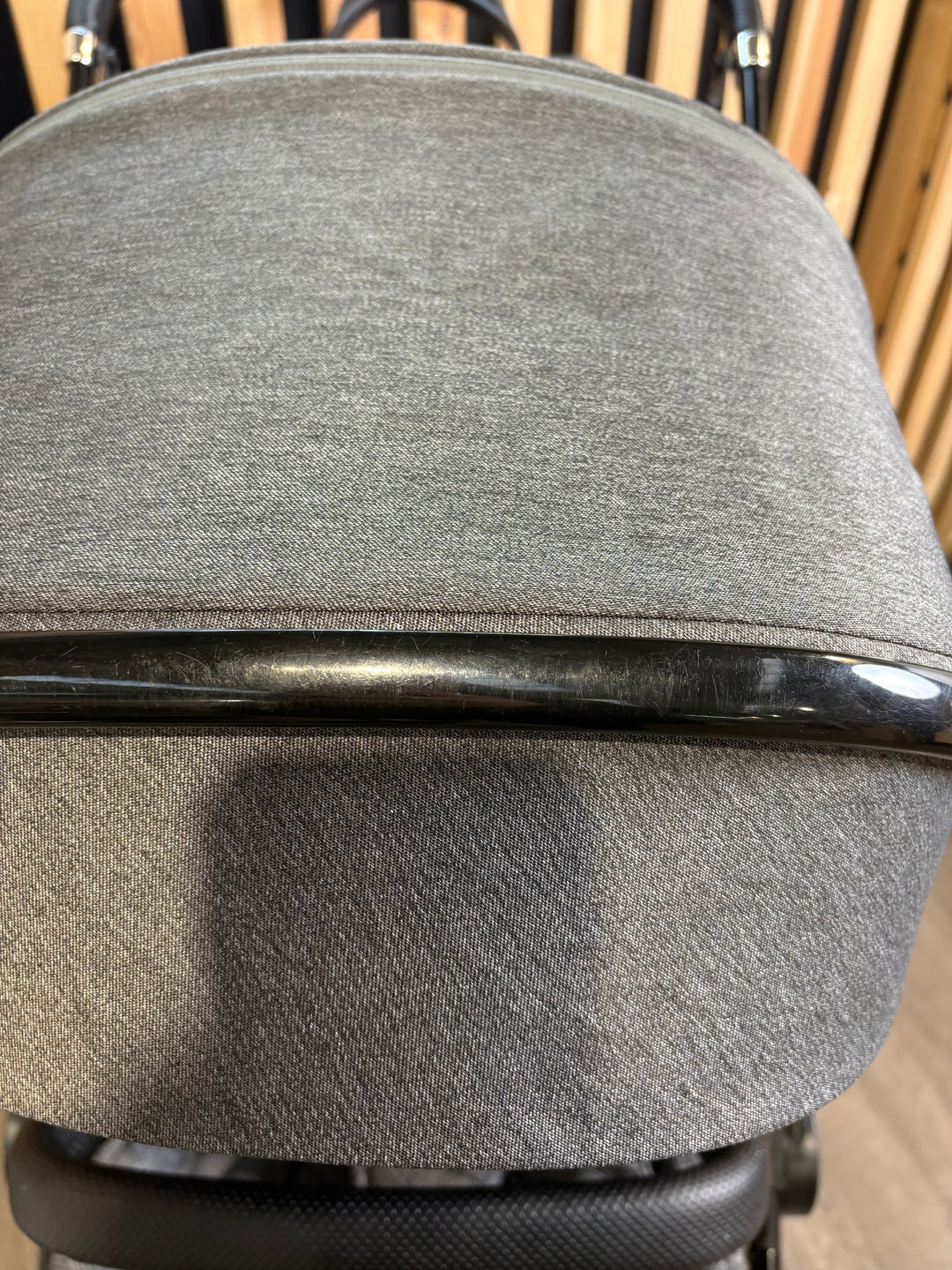 PRE LOVED Venicci Tinum Upline 2-in-1 Travel System - Slate Grey