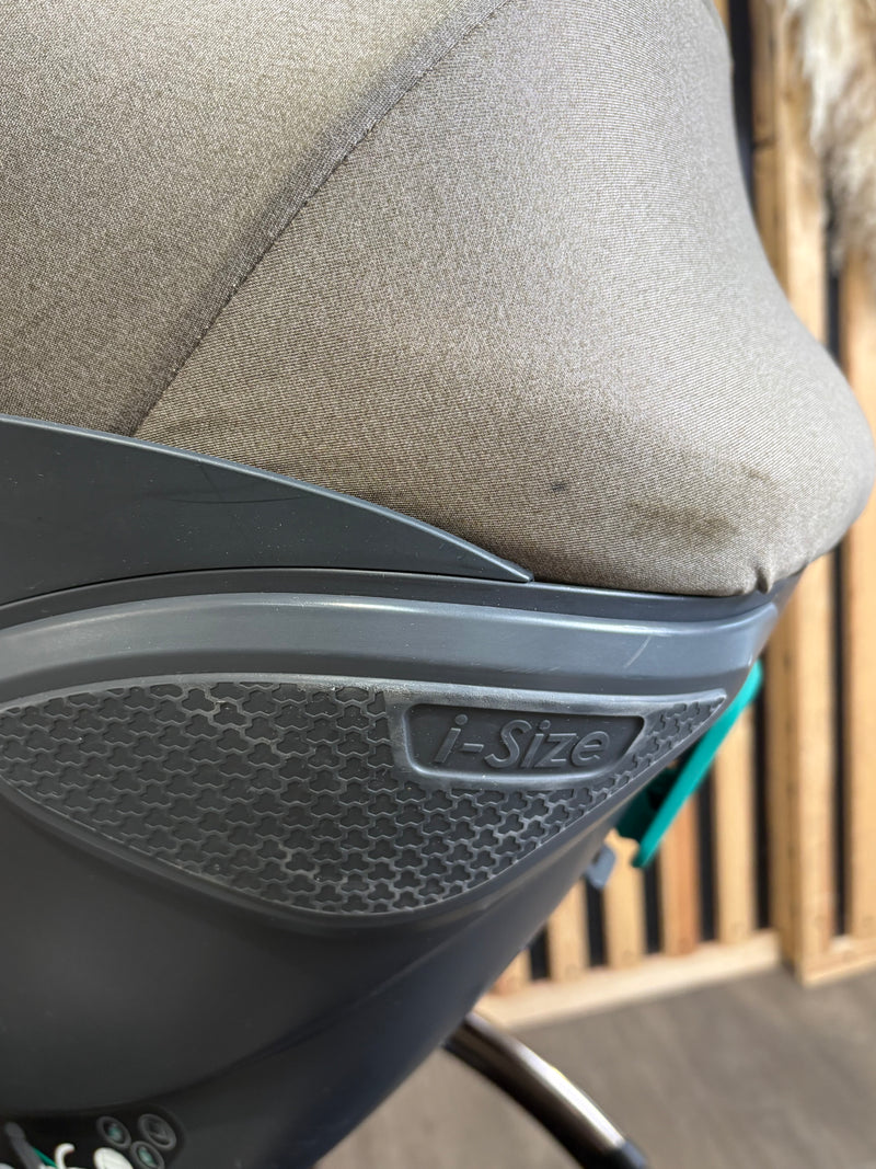 PRE LOVED egg3 Travel System - Mink