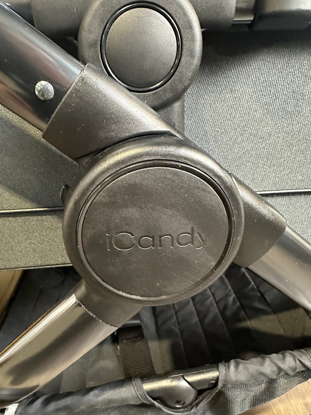 PRE LOVED iCandy Peach 7 Travel System - Dark Grey