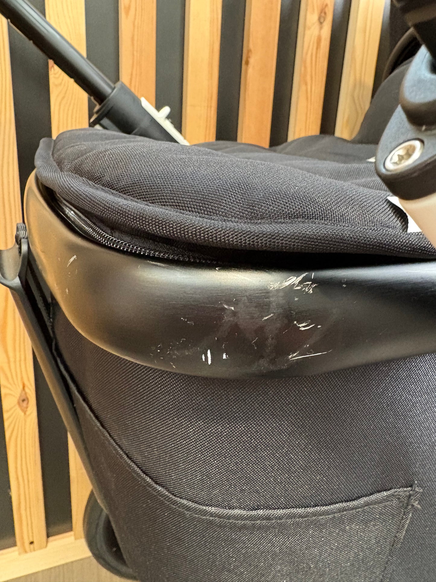 PRE LOVED Bugaboo Fox2 Travel System - Black