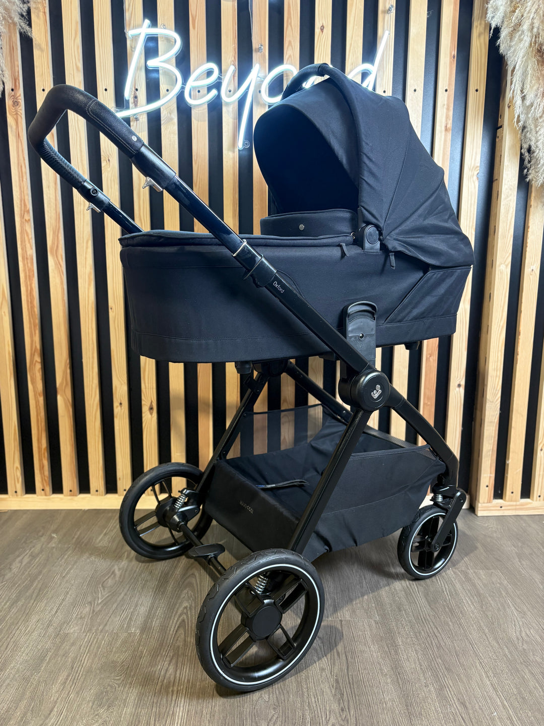 PRE LOVED Maxi-Cosi Oxford Travel System - Twillic Black