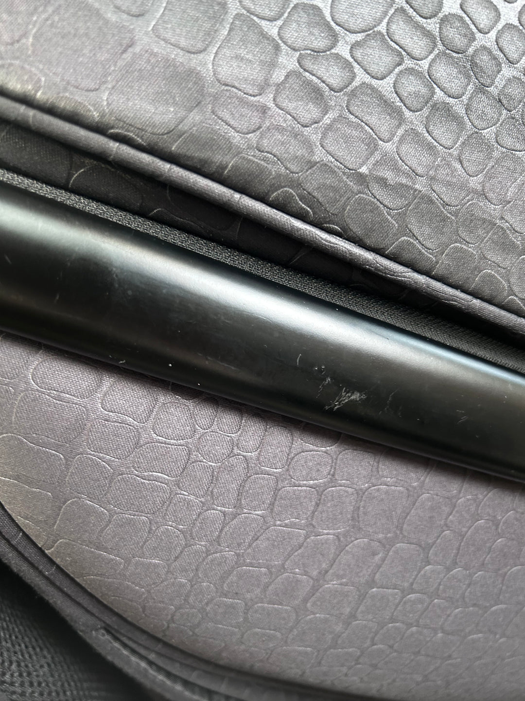 PRE LOVED egg2 Travel System - Jurassic Gold