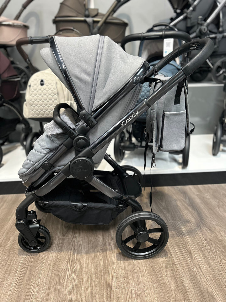 PRE LOVED iCandy Peach 7 Pushchair Bundle - Light Grey