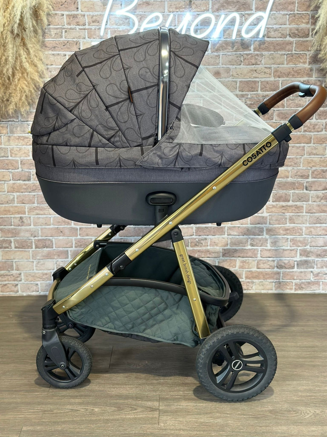 PRE LOVED Cosatto Wow Continental Pushchair & Carrycot - Bureau