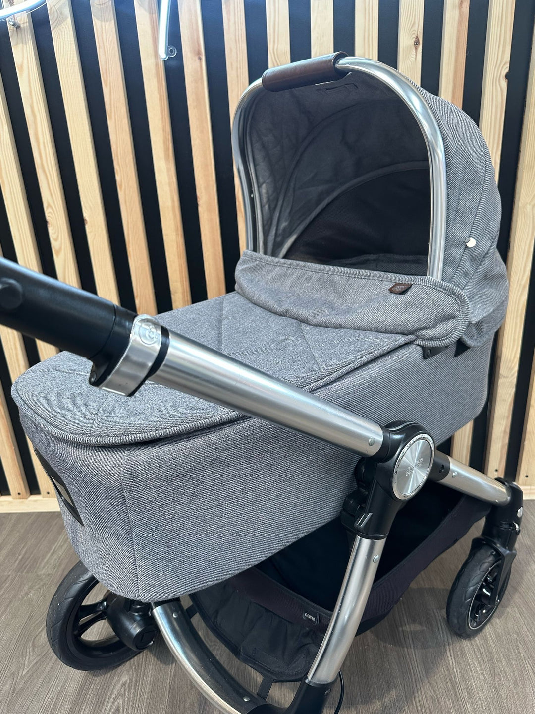 PRE LOVED Mamas & Papas Pram & Pushchair - Grey Twill