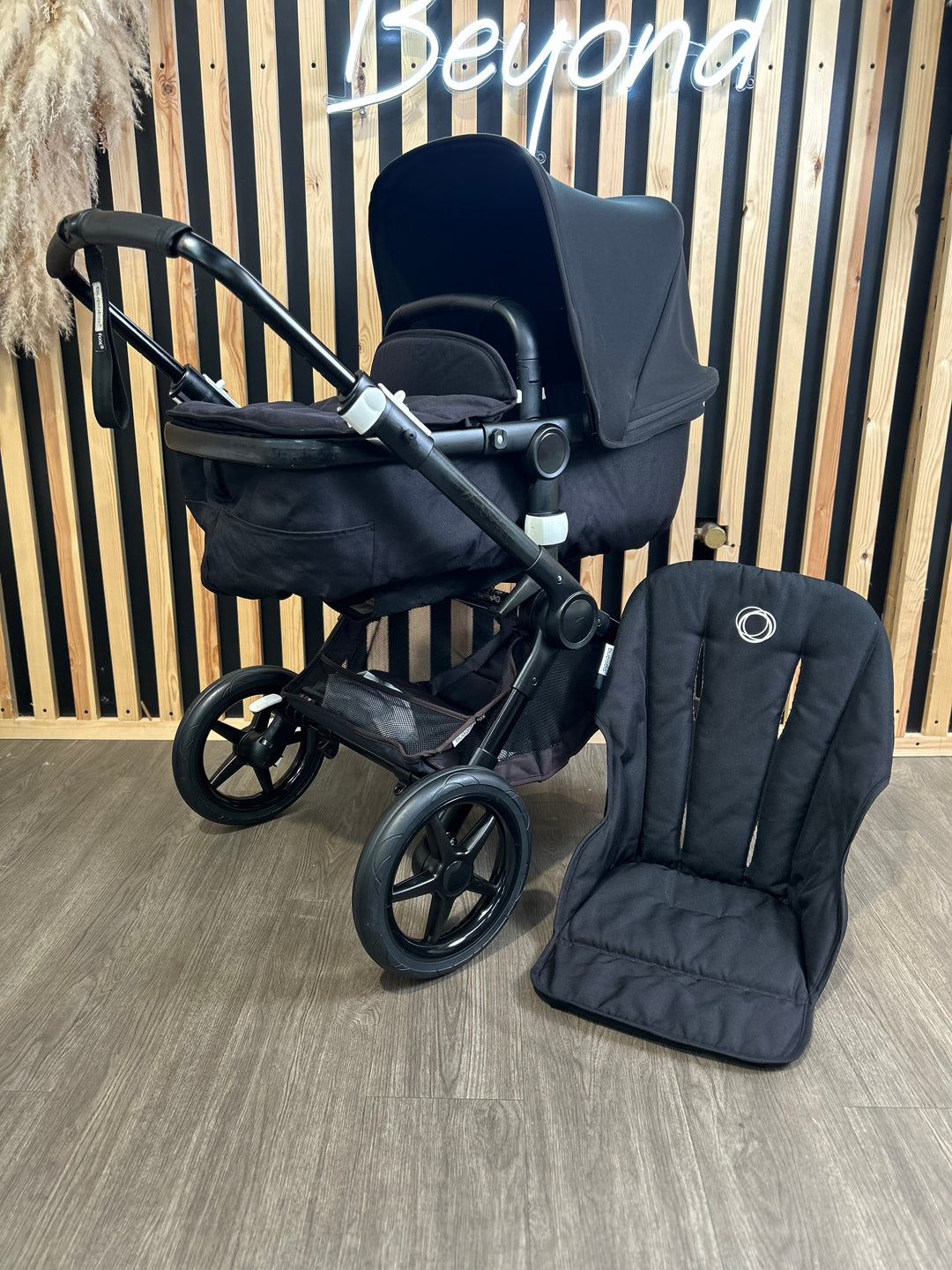 PRE LOVED Bugaboo Fox2 Pram + Pushchair - Black