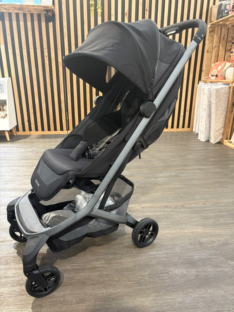 EX DISPLAY Maxi-Cosi Fame Cabin Stroller - Onyx Black