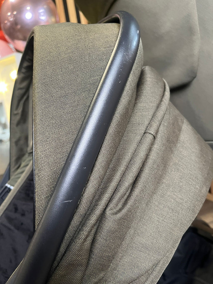 PRE LOVED Silver Cross Wave Double Travel System - Cedar