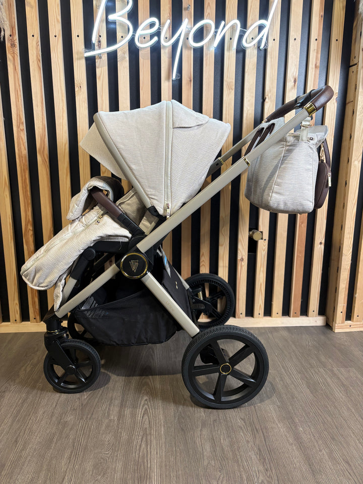 PRE LOVED Venicci Tinum Upline Travel System - Stone Beige