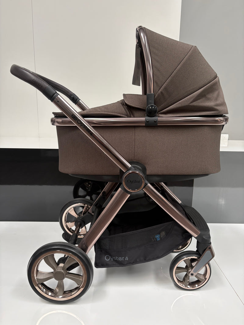 EX DISPLAY Babystyle Oyster4 2-in-1 Travel System - Chocolate Velvet