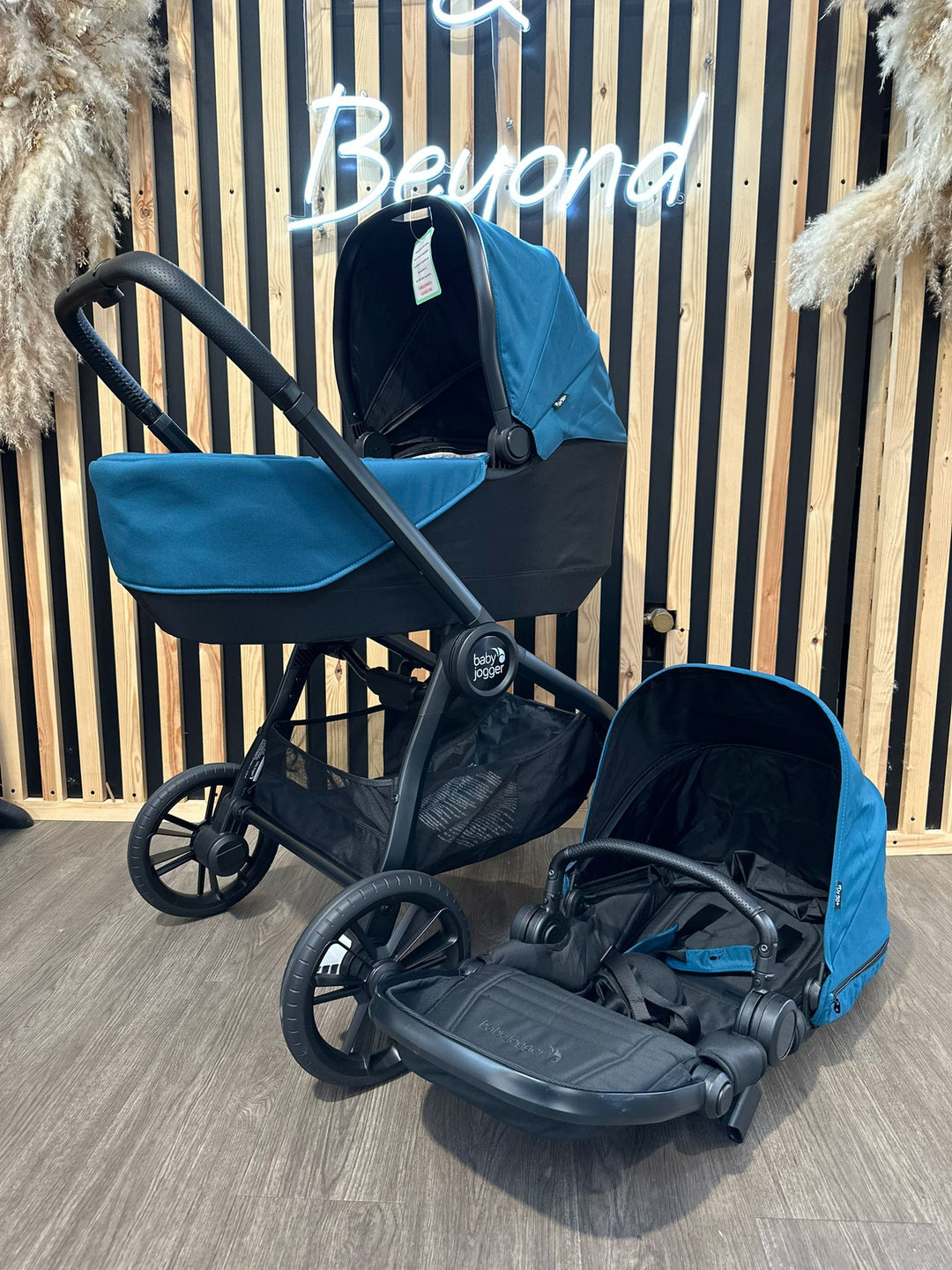 EX DISPLAY Baby Jogger City Sights Deep Teal Stroller Bundle