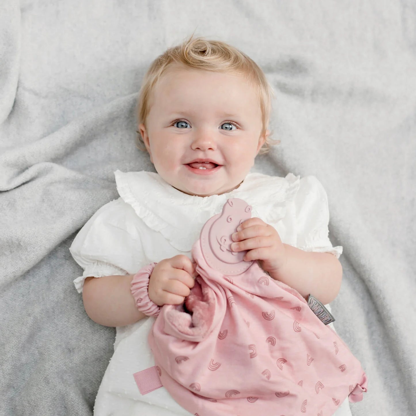 Cheeky Chompers Comfortchew Baby Comforter With Teether - Rainbow Rose