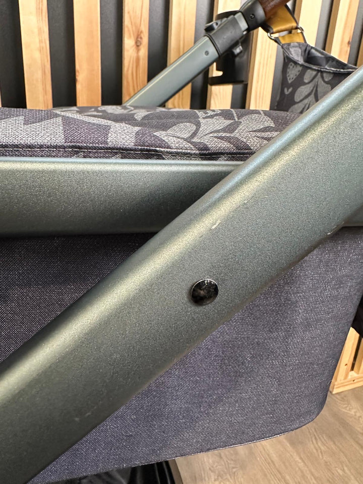 PRE LOVED Cosatto Wow 2 Travel System - Nature Trail