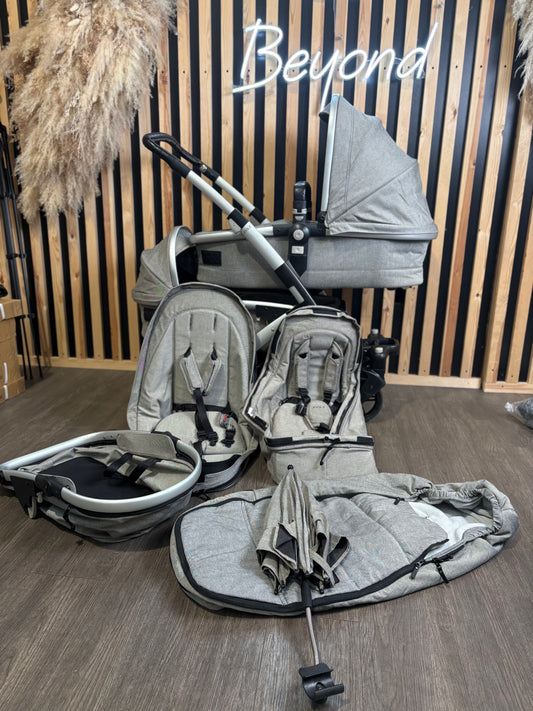 PRE LOVED Joolz Geo Duo Pram - Greige