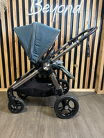 PRE LOVED Mamas & Papas Ocarro x Liberty London 2-in-1 Travel System - Teal