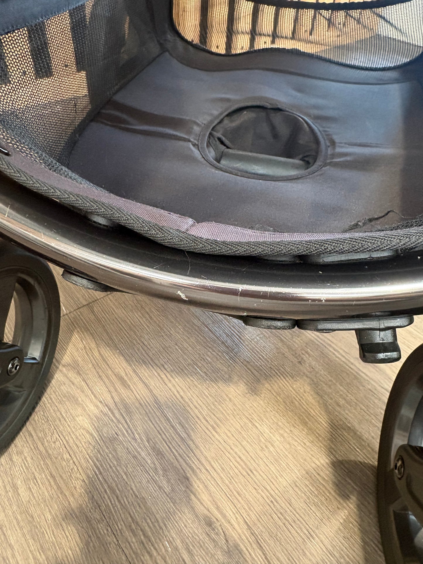 PRE LOVED egg2 Travel System - Cobalt
