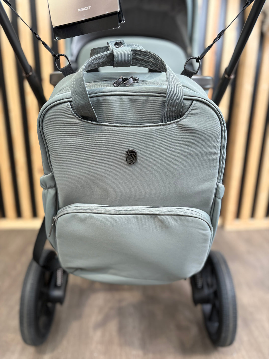 EX DISPLAY Venicci Upline2 3in1 Travel System - Aloe